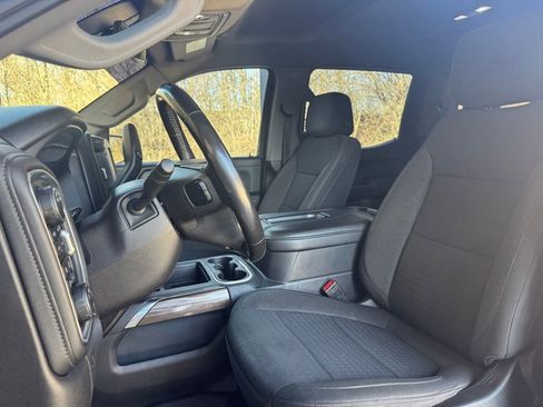 Used 2021 Chevrolet Silverado 1500 LT Trail Boss w/ Bed Protection Package AWD/4WD image 22