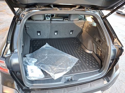 Certified 2025 Subaru Outback Limited AWD/4WD image 44