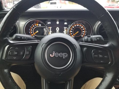 Certified 2022 Jeep Wrangler Unlimited Sport image 28
