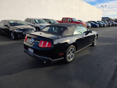 Used 2011 Ford Mustang Premium w/ Comfort Pkg image 5