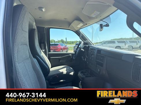 New 2025 Chevrolet Express 2500 w/ Driver Convenience Package image 23