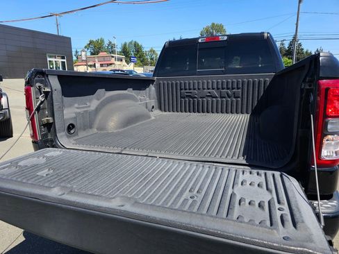 Used 2019 RAM 1500 Big Horn AWD/4WD image 15