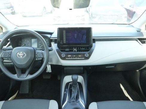 Used 2024 Toyota Corolla XLE image 16