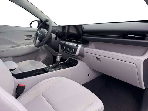 New 2026 Hyundai Kona SE FWD image 15