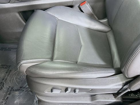 Used 2019 Cadillac XT5 Luxury image 20