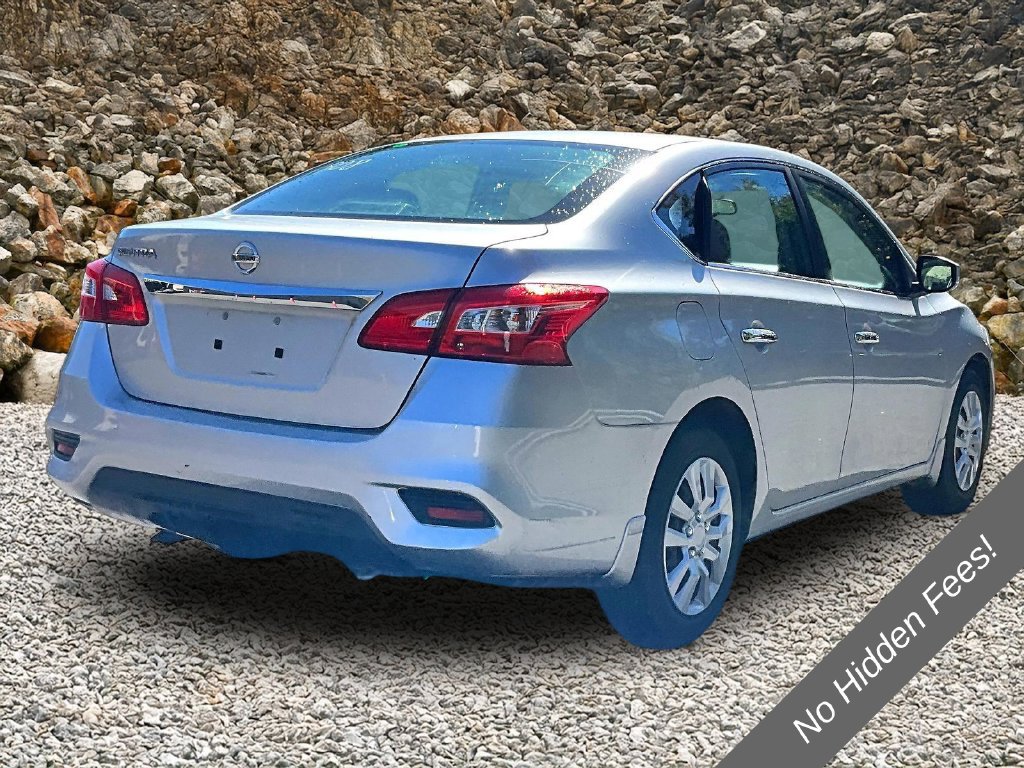 Used 2017 Nissan Sentra S FWD image 2