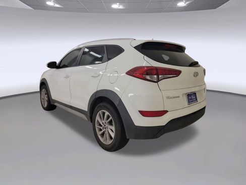 Used 2018 Hyundai Tucson SEL Plus FWD image 3