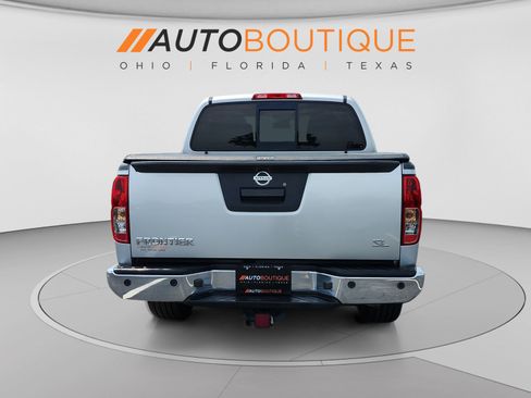 Used 2019 Nissan Frontier SL RWD image 4