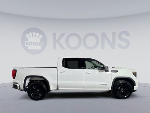 Used 2024 GMC Sierra 1500 Elevation image 8