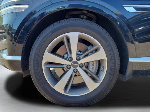 Used 2022 Genesis GV80 2.5T w/ Prestige Package 05 RWD image 34