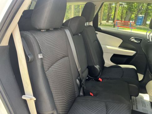Used 2012 Dodge Journey R/T w/ Flexible Seating Group AWD/4WD image 12