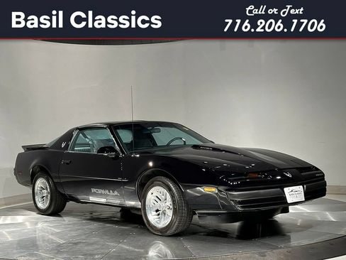 Used 1989 Pontiac Firebird Coupe RWD image 1