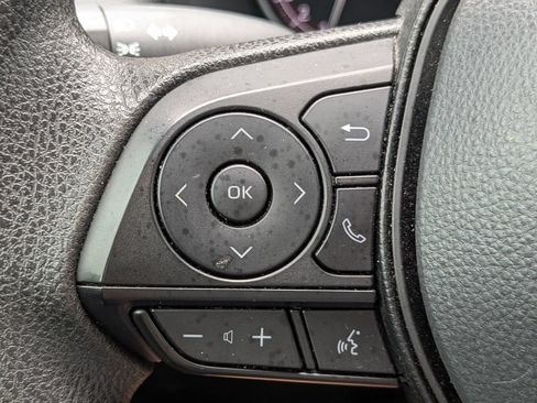 Certified 2025 Toyota RAV4 LE FWD image 25