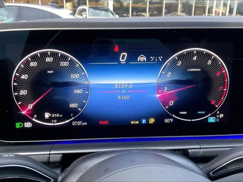 Certified 2025 Mercedes-Benz GLE 450 4MATIC image 8