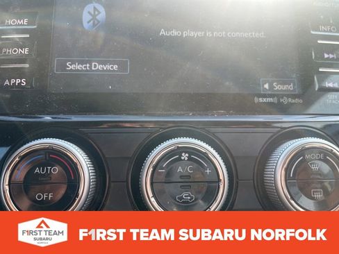 Used 2018 Subaru Forester 2.5i Premium w/ All-Weather Package image 17