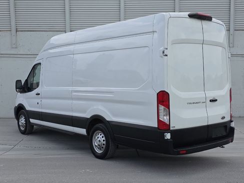 Used 2023 Ford Transit 250 148 High Roof Extended AWD image 7