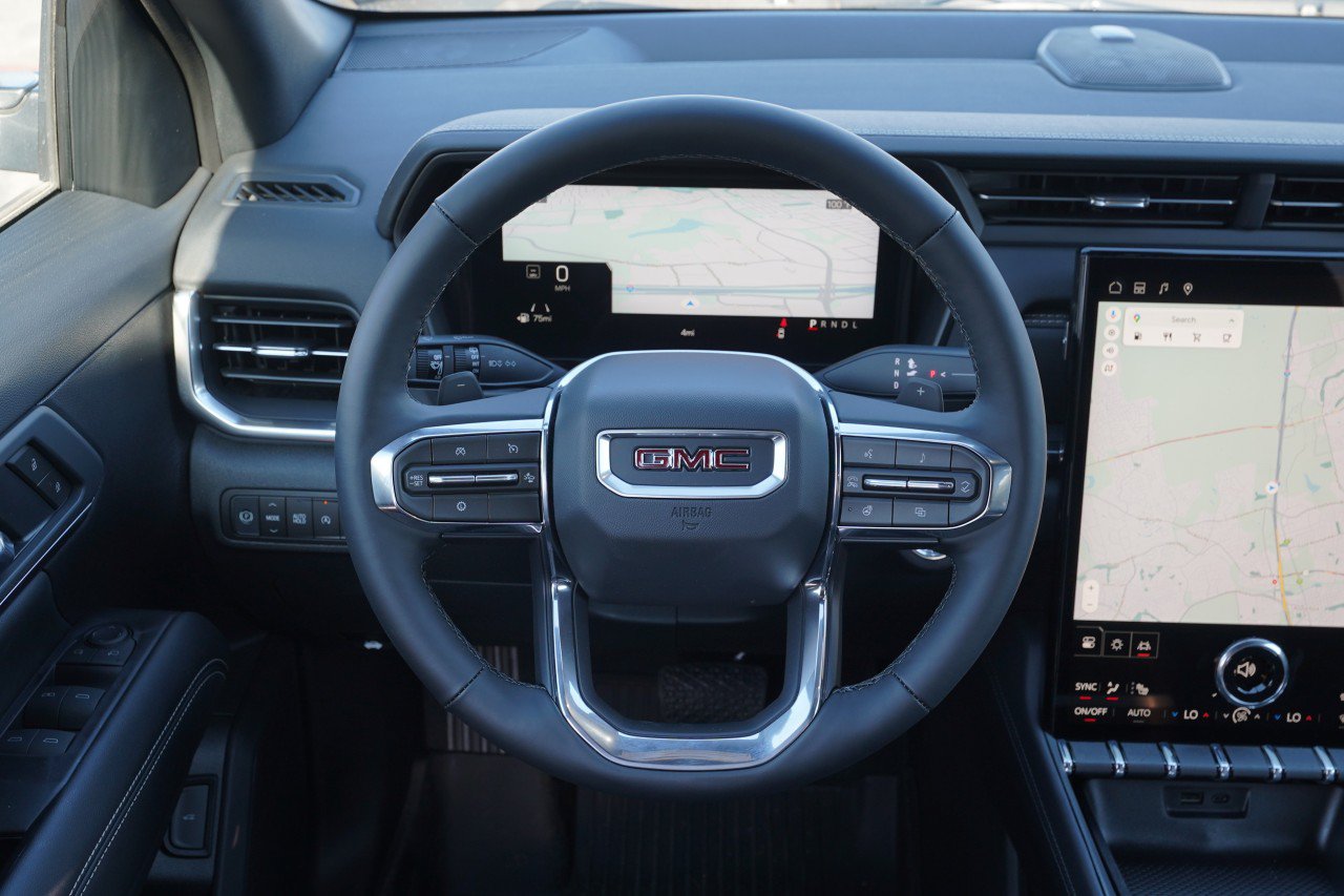 New 2027 GMC Terrain Elevation w/ Elevation Premium Package FWD image 10