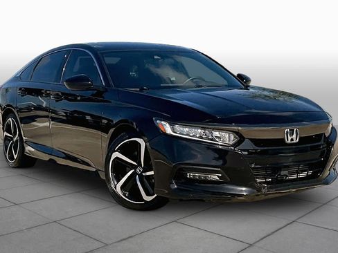 Used 2020 Honda Accord Sport image 2