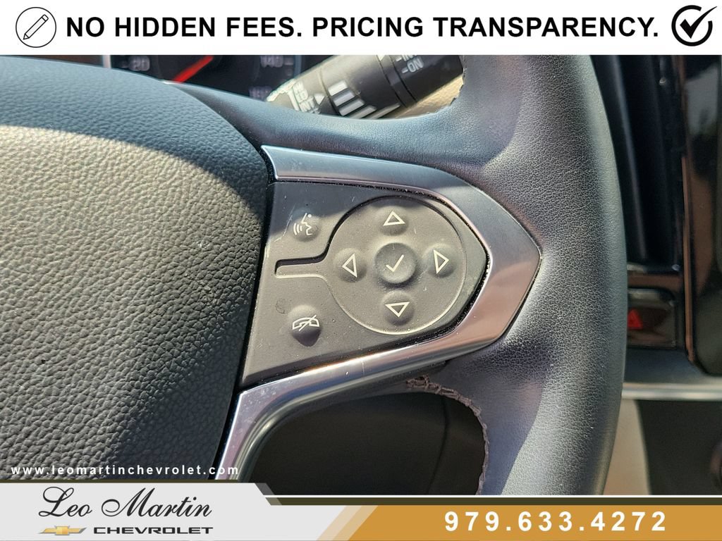 Used 2024 Chevrolet Traverse LT FWD image 24
