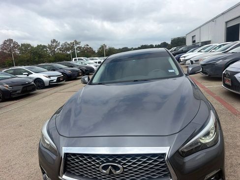 Used 2020 INFINITI Q50 Luxe RWD image 2