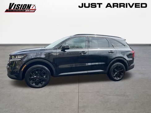 Used 2021 Kia Sorento S AWD/4WD image 3