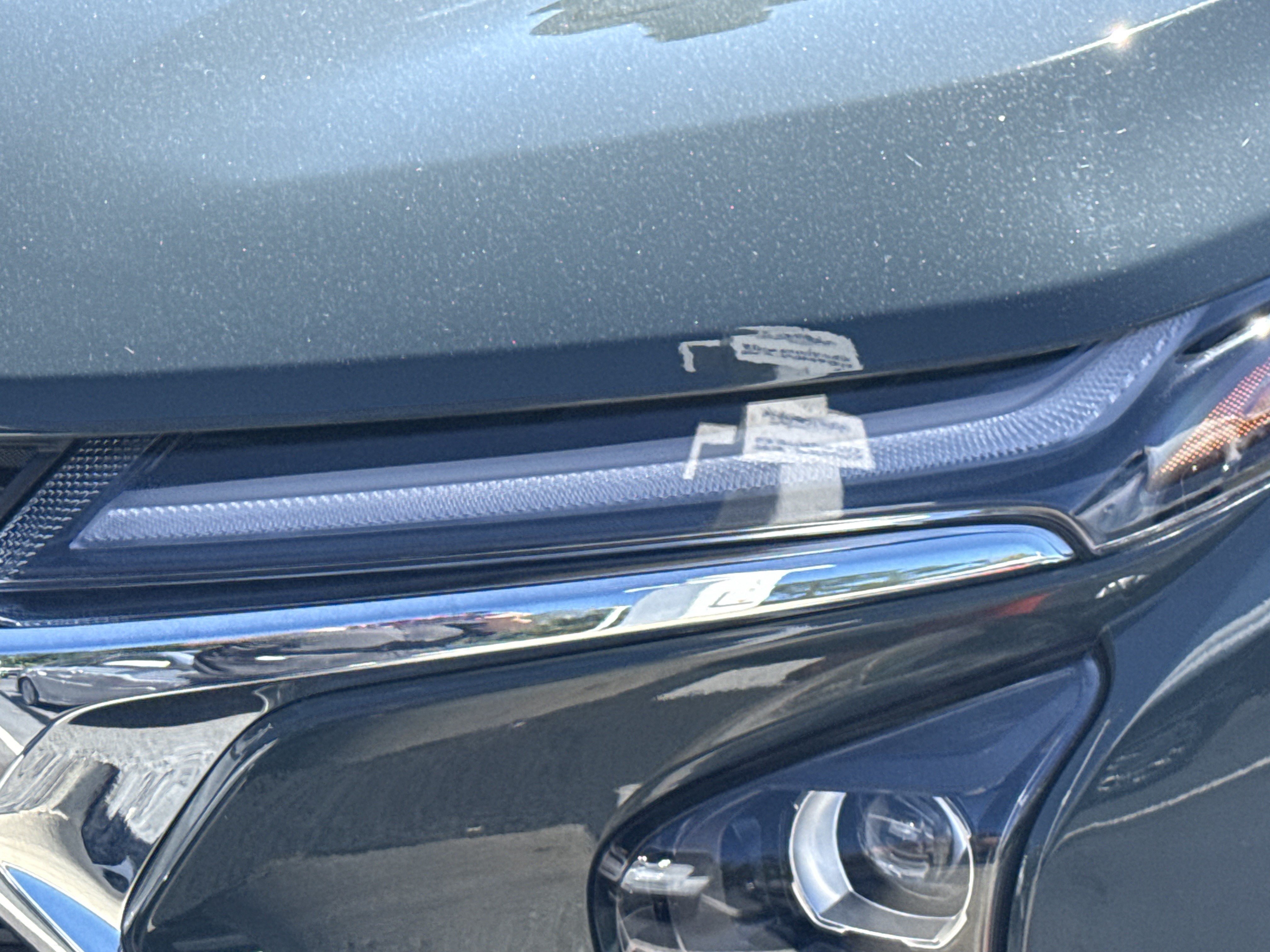 Used 2025 Chevrolet Trax LT w/ Sunroof Package FWD image 6