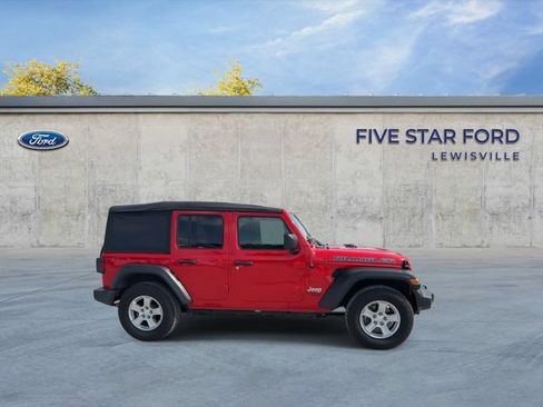 Used 2021 Jeep Wrangler Unlimited Sport AWD/4WD image 9