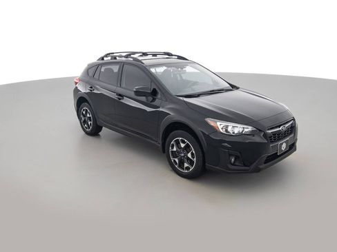 Used 2019 Subaru Crosstrek 2.0i Premium w/ Eyesight System image 3