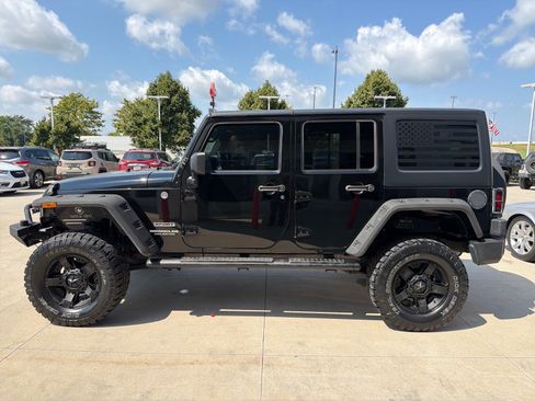 Used 2015 Jeep Wrangler Unlimited Sport w/ Quick Order Package 23S AWD/4WD image 5