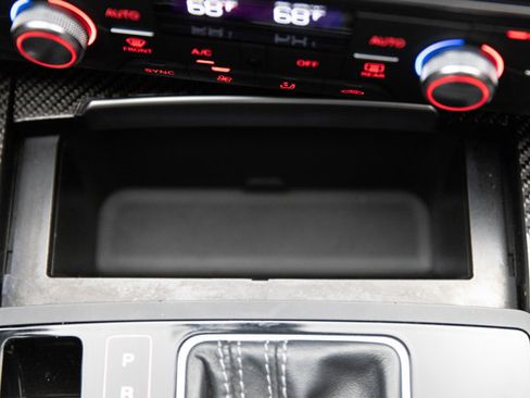 Used 2016 Audi RS 7 Prestige w/ Carbon-Optic Package image 97