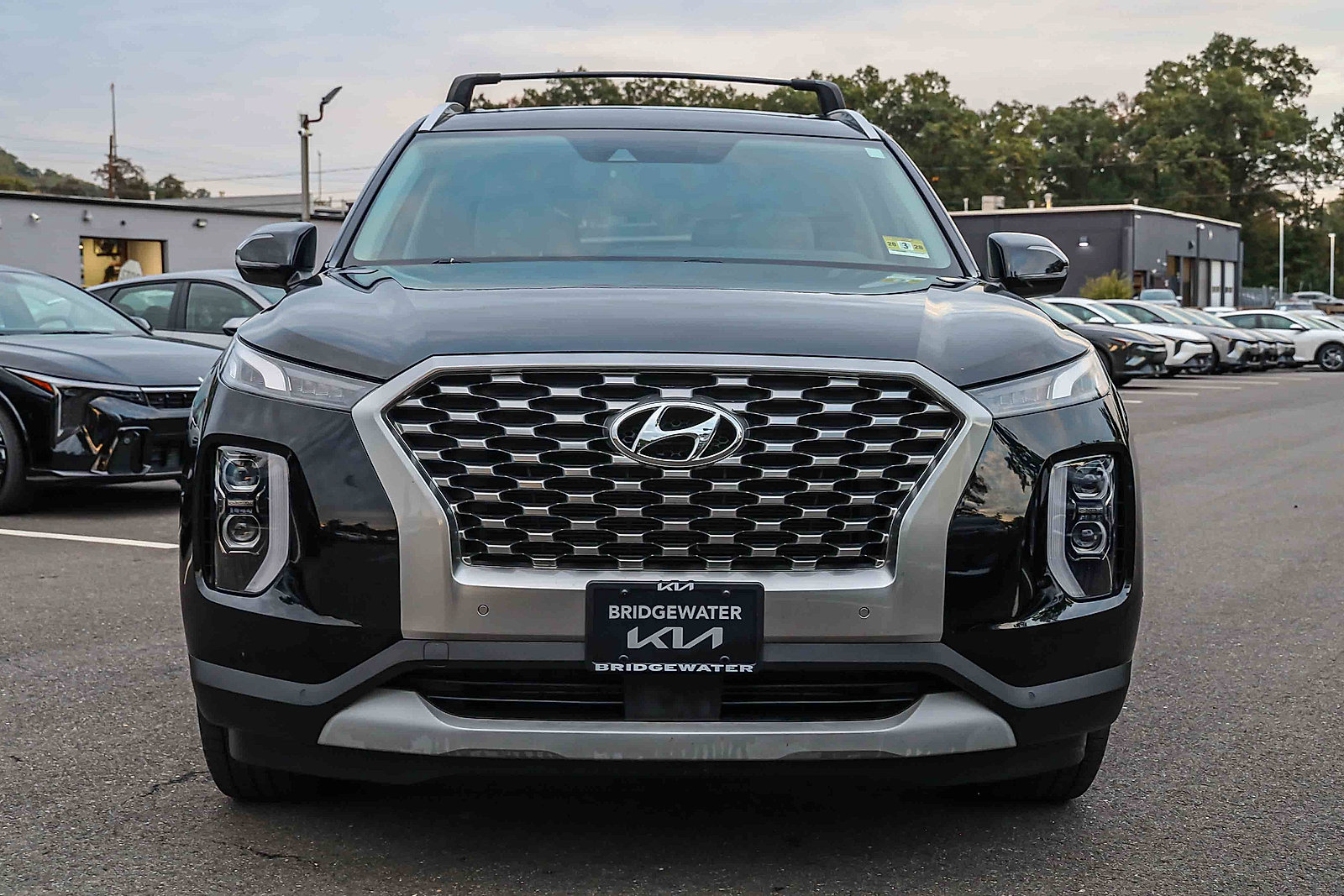 Used 2021 Hyundai Palisade SEL w/ Convenience Package AWD/4WD image 2