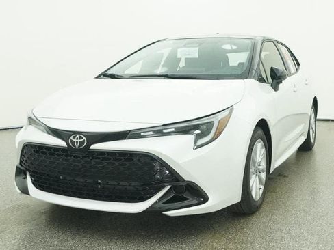 New 2026 Toyota Corolla SE image 32
