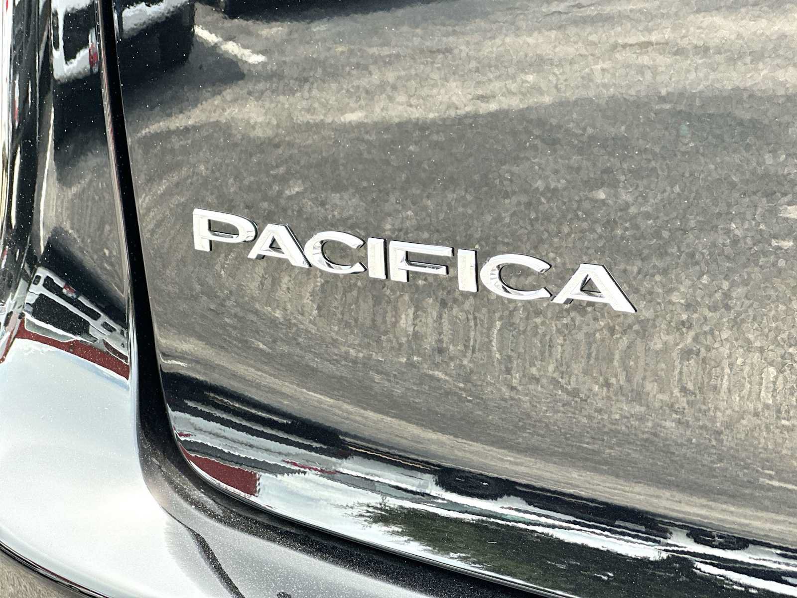 New 2027 Chrysler Pacifica Select FWD image 15