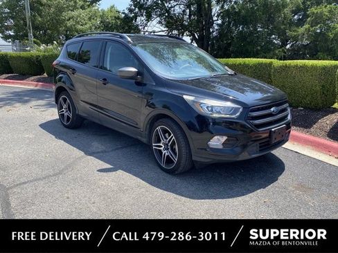 Used 2019 Ford Escape SEL AWD/4WD image 1