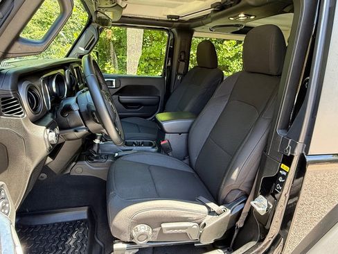 Used 2021 Jeep Wrangler Sport AWD/4WD image 10
