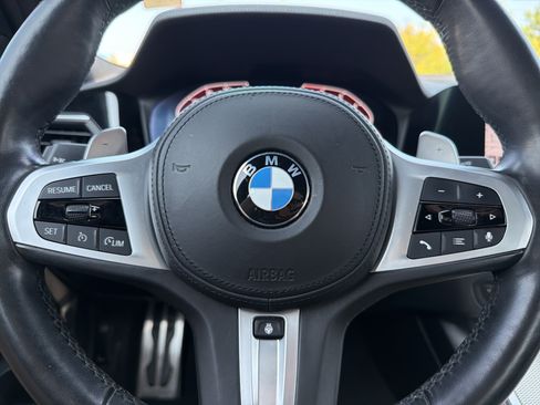 Used 2019 BMW 330i Sedan w/ M Sport Package RWD image 12