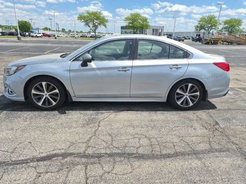 Used 2019 Subaru Legacy 2.5i Limited w/ Popular Package #2A AWD/4WD image 2