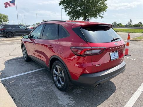 Used 2025 Ford Escape ST-Line w/ Equipment Group 301A FWD image 5
