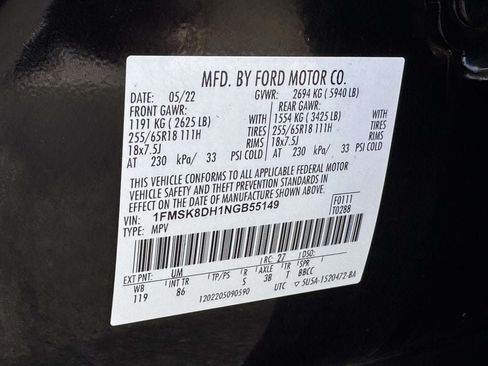 Used 2022 Ford Explorer XLT AWD/4WD image 28