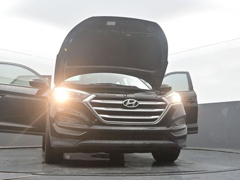 Used 2018 Hyundai Tucson SEL w/ Cargo Package image 58