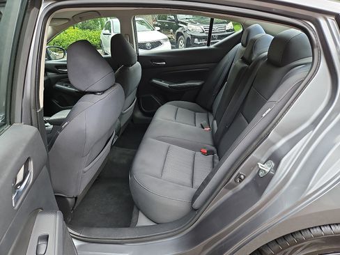 Certified 2019 Nissan Altima 2.5 S FWD image 10