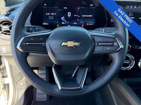 New 2026 Chevrolet Blazer EV LT image 10