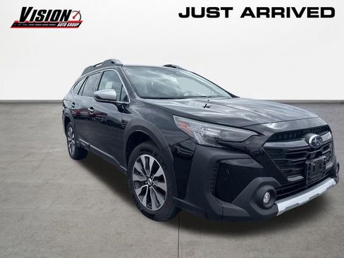 Used 2024 Subaru Outback Touring image 4