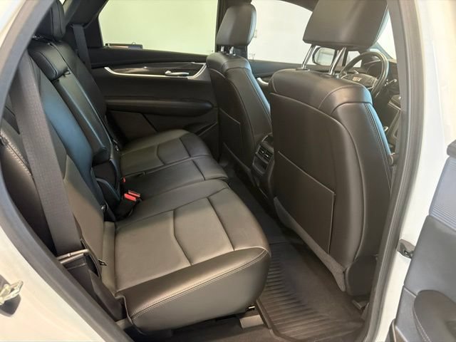 Used 2023 Cadillac XT5 Sportv w/ Technology Package AWD/4WD image 43