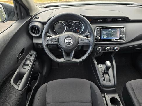 New 2025 Nissan Kicks Play S image 16