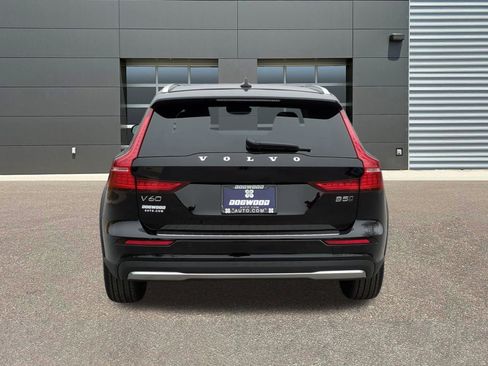 New 2026 Volvo V60 B5 Cross Country Plus w/ Protection Package Premier image 6