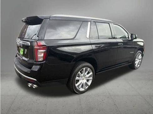 Used 2023 Chevrolet Tahoe High Country w/ Premium Package 2 AWD/4WD image 5