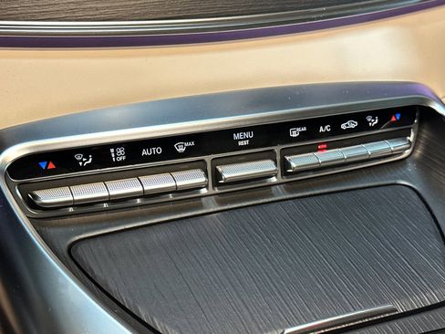 Certified 2024 Mercedes-Benz AMG GT 43 image 17
