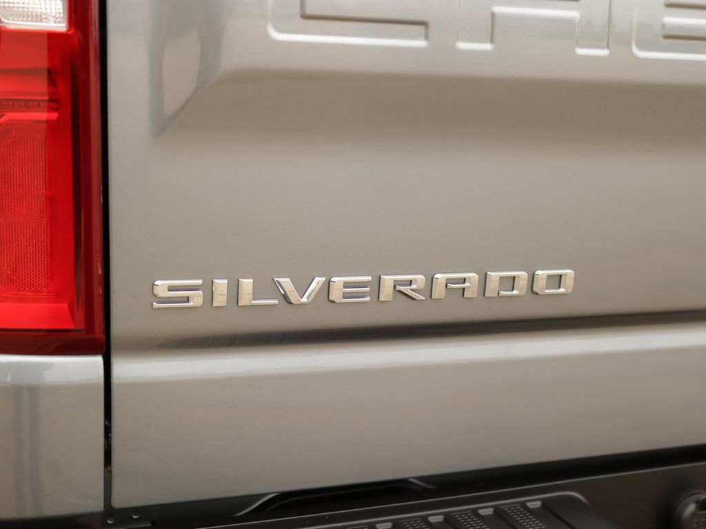 Used 2021 Chevrolet Silverado 1500 RST w/ All Star Edition Plus AWD/4WD image 34