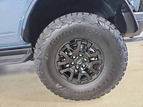 Used 2024 Ford Bronco Raptor w/ Interior Carbon Fiber Pack 6 AWD/4WD image 36